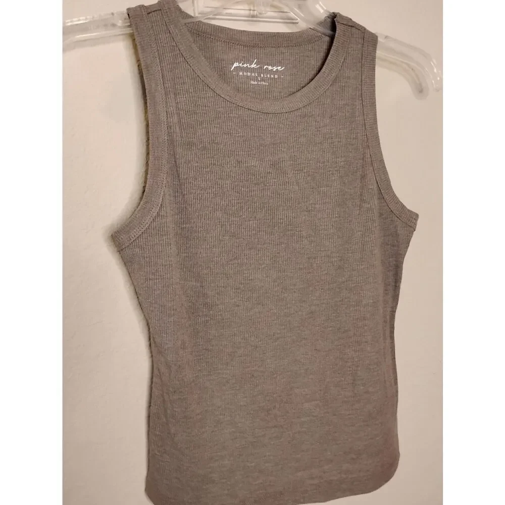 USED Small Top Bundle - Picture 9 of 14